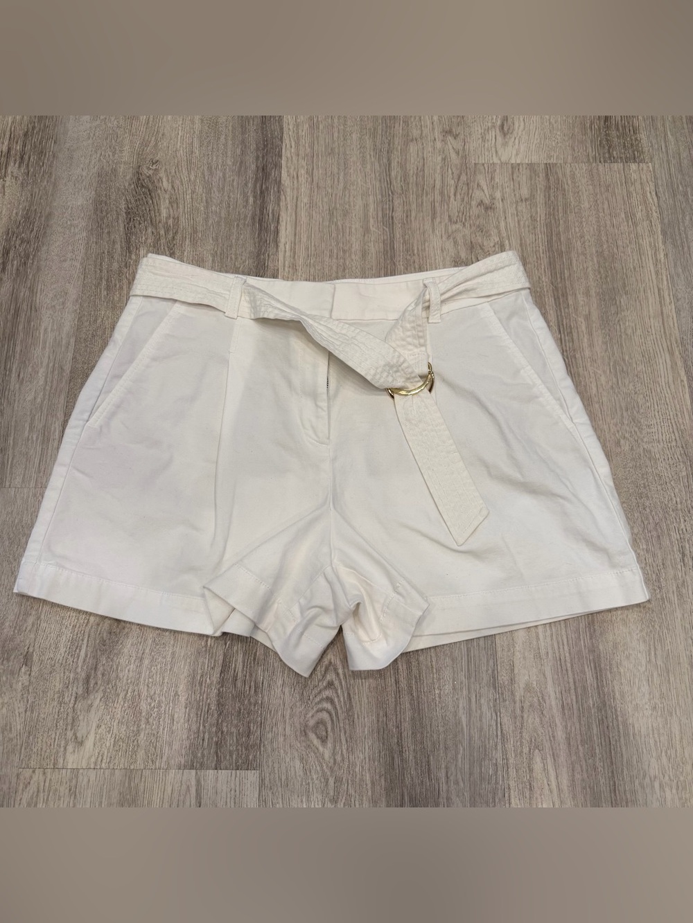 LOFT High Rise Belted White Cotton Shorts Size 10 Pockets